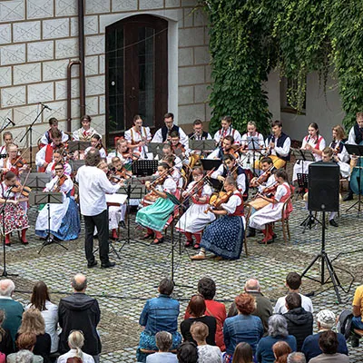 Orchestr lidových nástrojů Plzeňského kraje (Zdeněk Vejvoda, Dalibor Bárta)